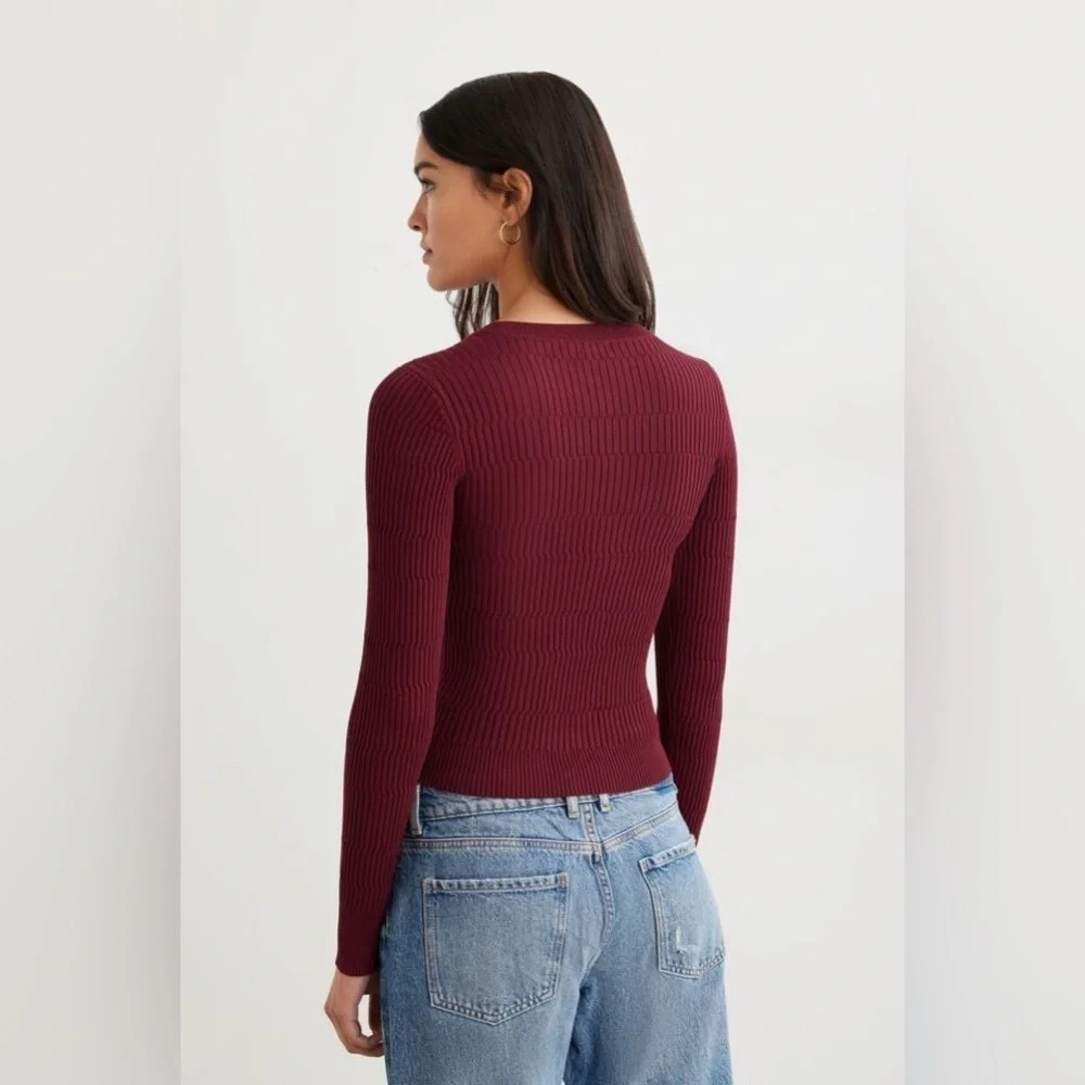 DYNAMITE Ribbed Sweater - Picture 4 of 7